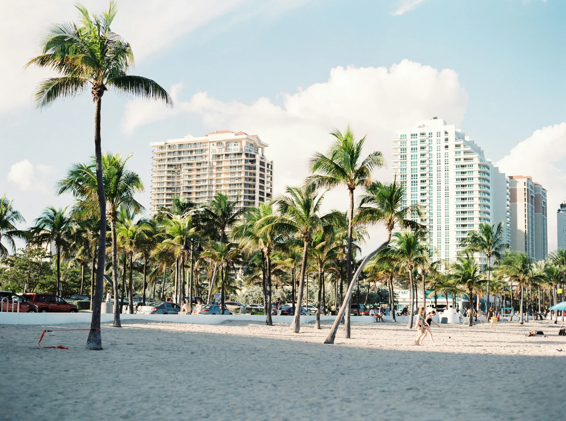 Planning a commercial painting project in Miami, FL