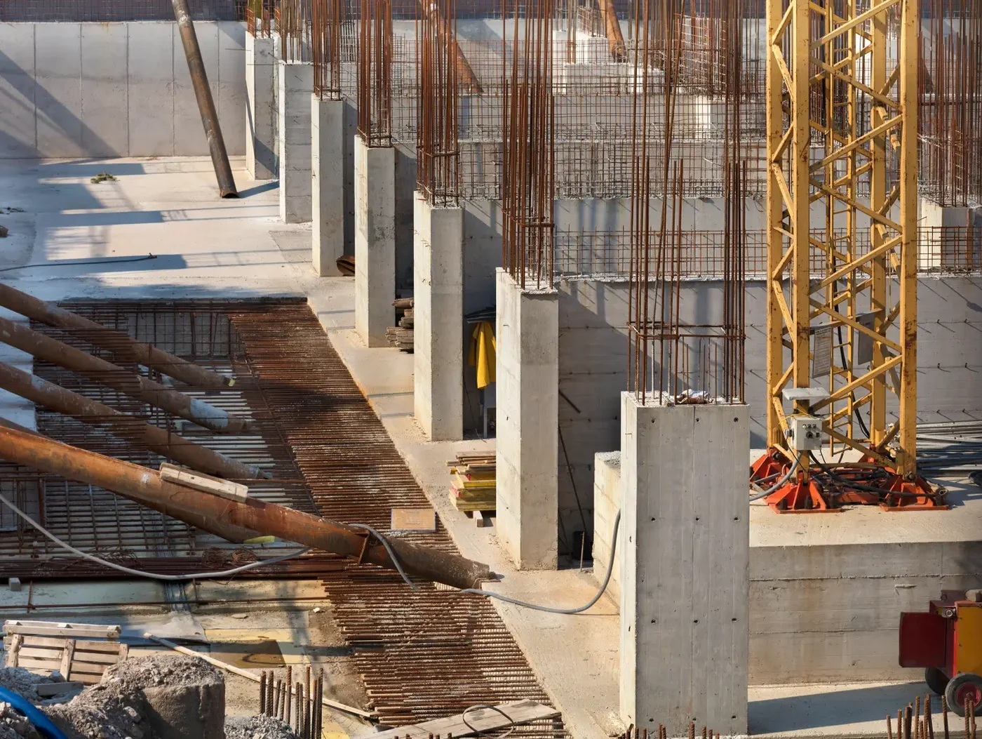 Reinforced concrete being used to build a commercial warehouse