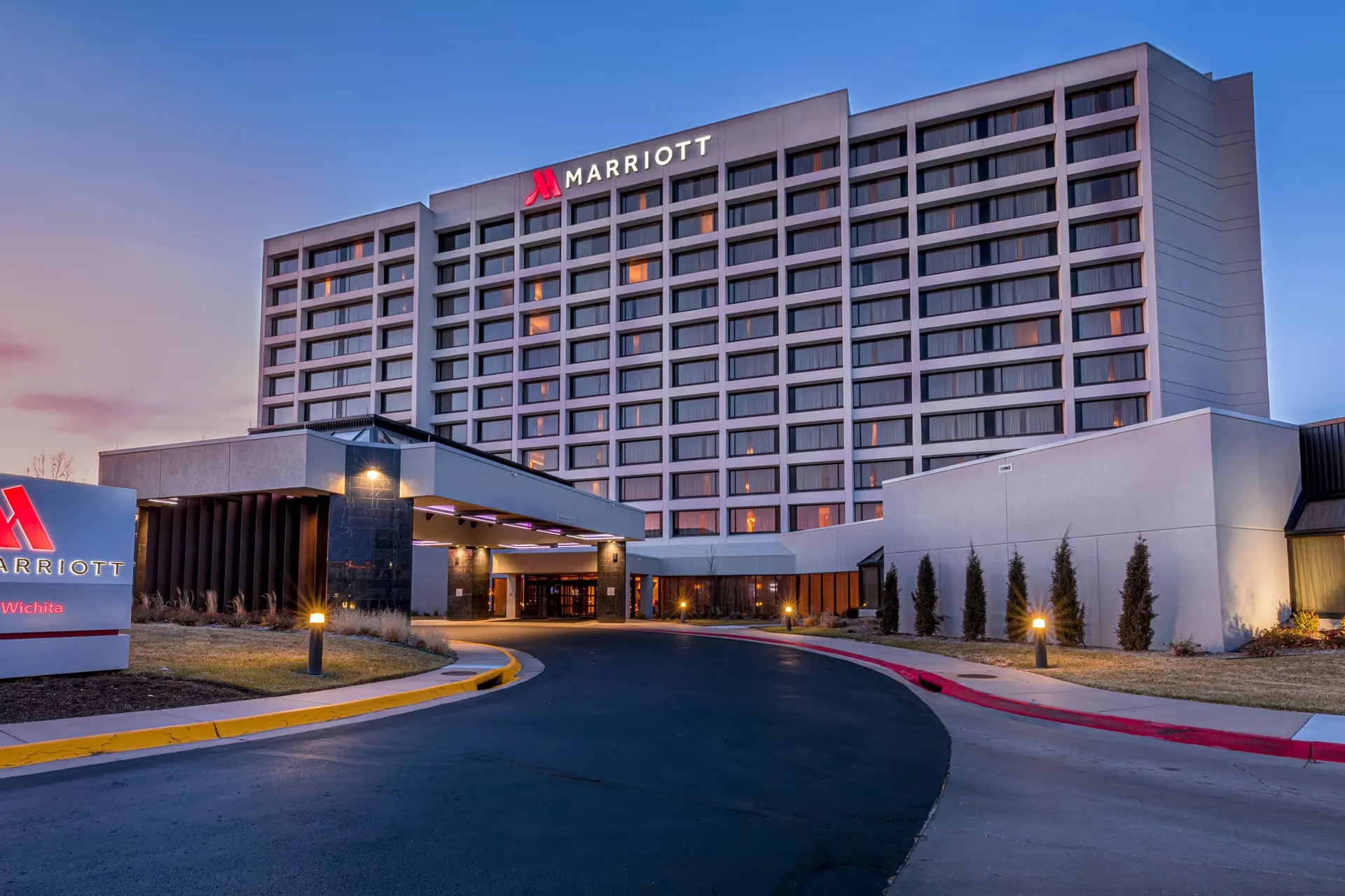 marriott hotel exterior at twilight